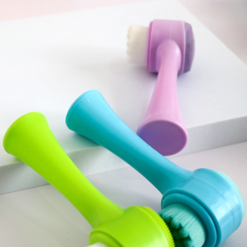 Brosse Exfoliante Visage – Pour une Peau Douce et Éclatante